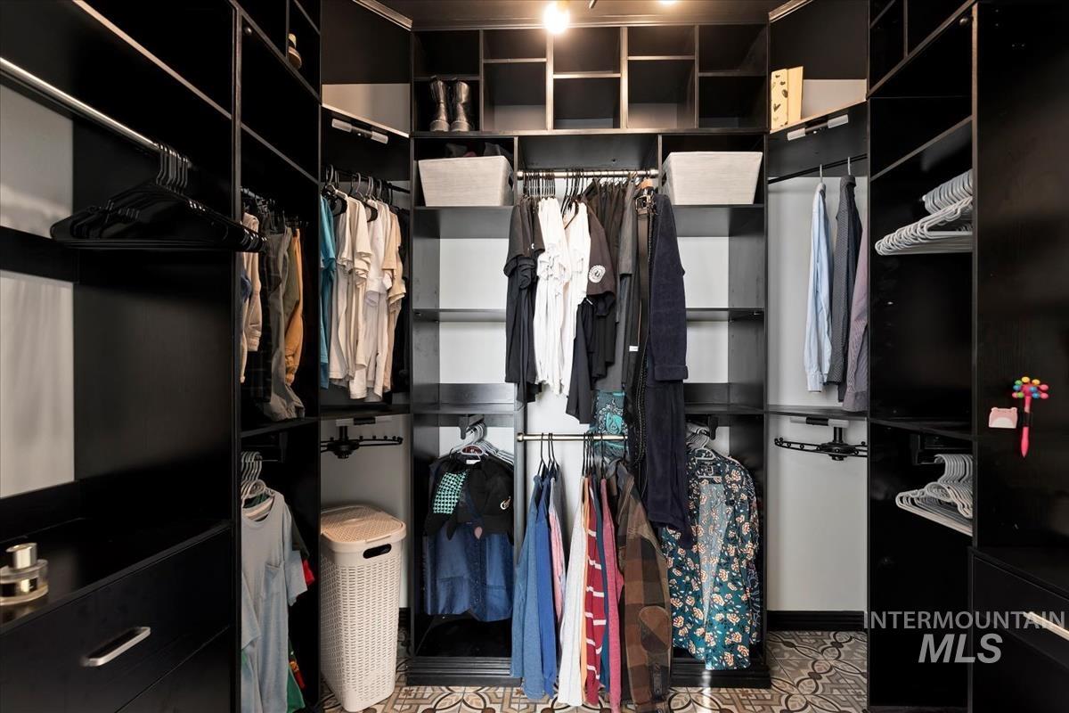 2652 N Bobcat Way, Meridian, Idaho 83646, 4 Bedrooms, 3 Bathrooms, Residential For Sale, Price $489,900,MLS 98971910