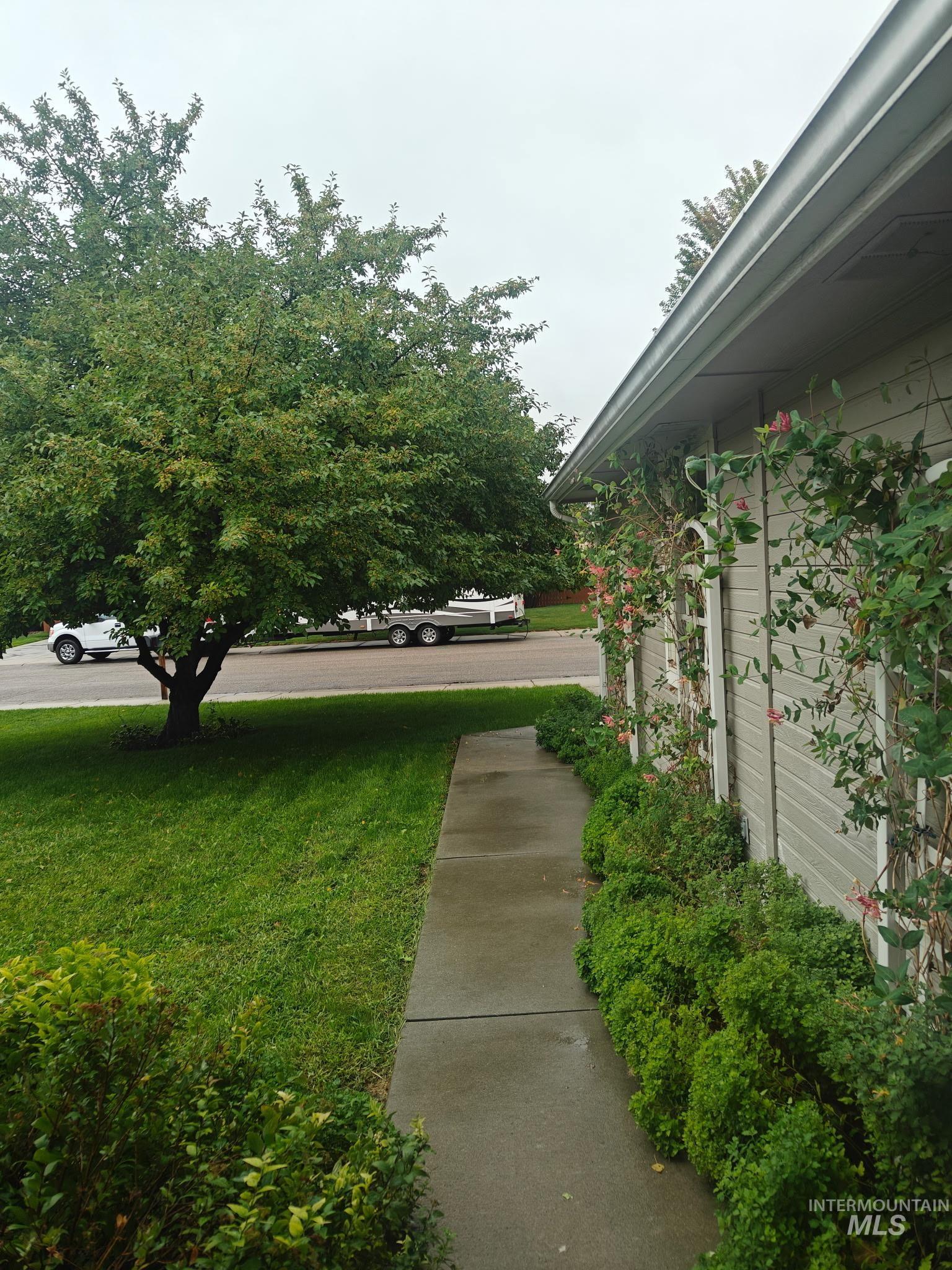 2652 N Bobcat Way, Meridian, Idaho 83646, 4 Bedrooms, 3 Bathrooms, Residential For Sale, Price $489,900,MLS 98971910