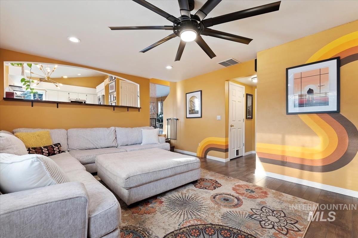 2652 N Bobcat Way, Meridian, Idaho 83646, 4 Bedrooms, 3 Bathrooms, Residential For Sale, Price $489,900,MLS 98971910