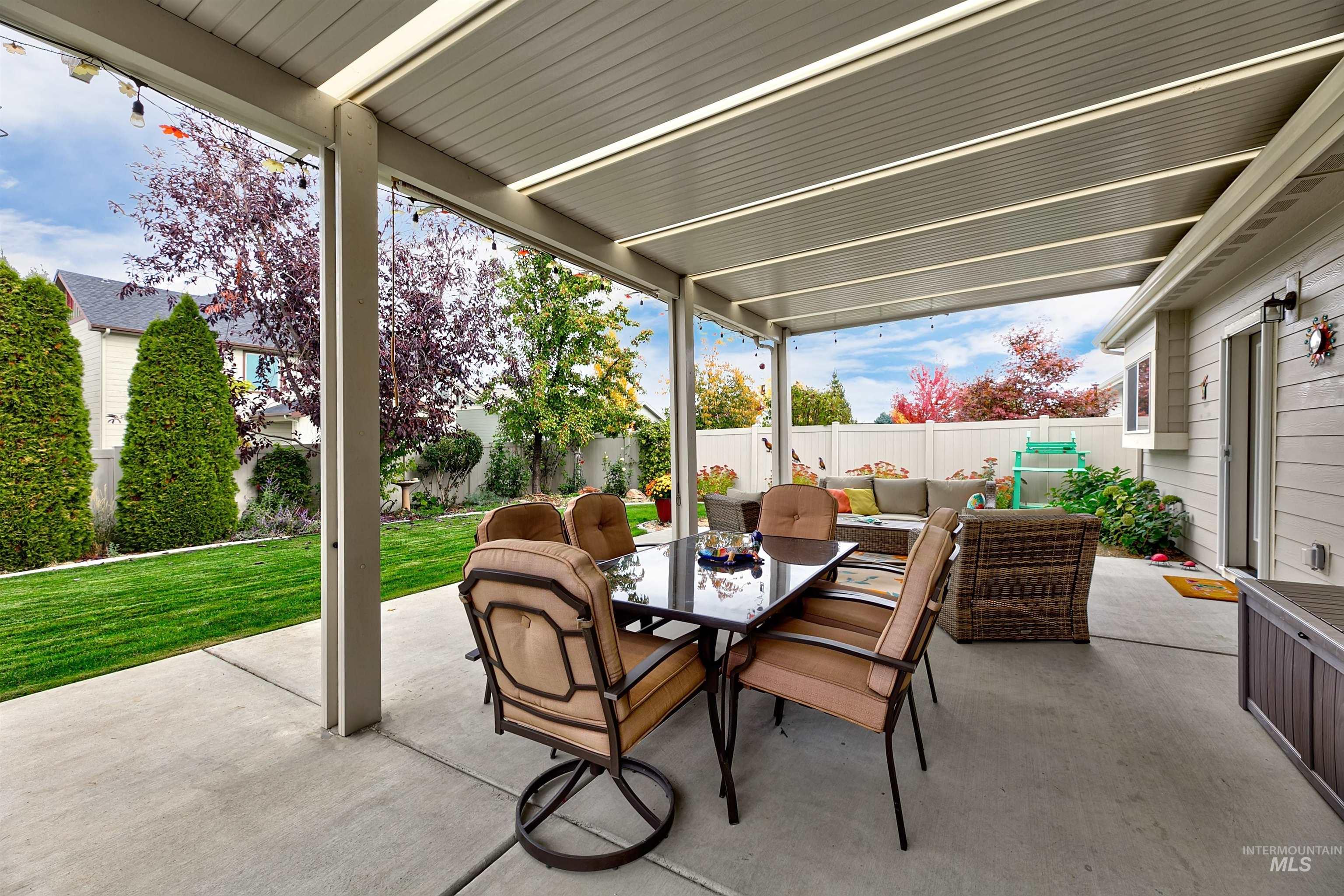 5286 W Torana Dr., Meridian, Idaho 83646, 3 Bedrooms, 2 Bathrooms, Residential For Sale, Price $699,000,MLS 98971912