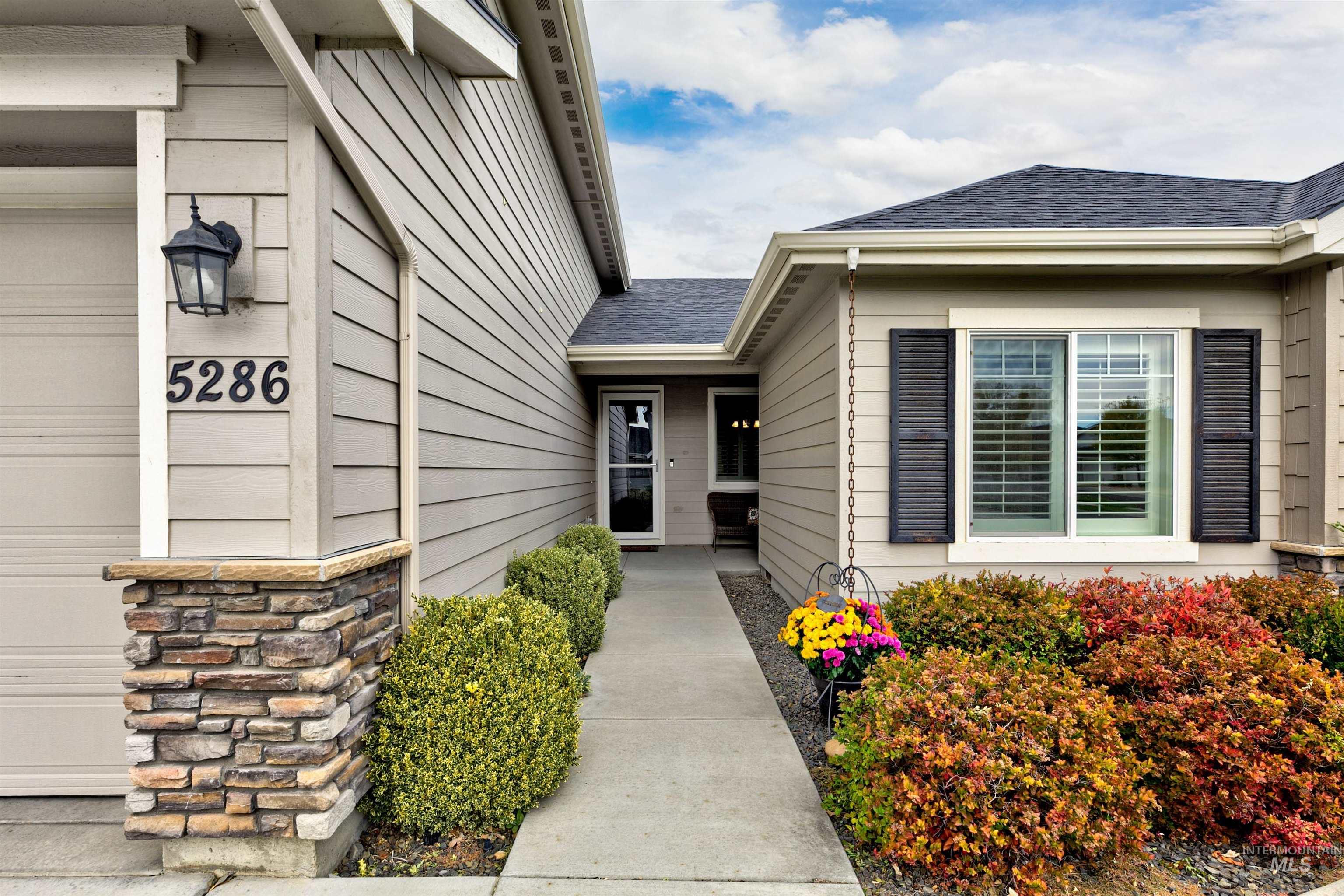 5286 W Torana Dr., Meridian, Idaho 83646, 3 Bedrooms, 2 Bathrooms, Residential For Sale, Price $699,000,MLS 98971912