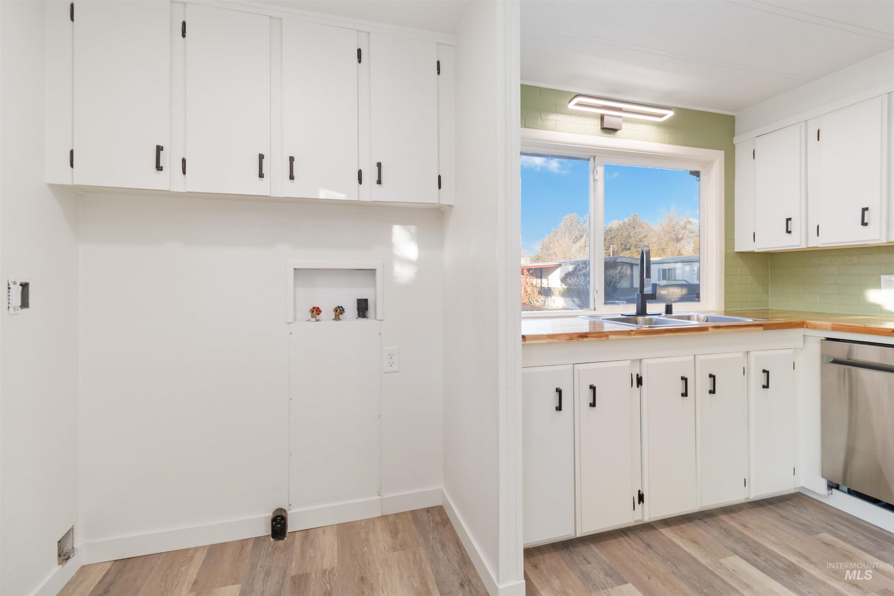 618 Empress St, Boise, Idaho 83713, 2 Bedrooms, 2 Bathrooms, Residential For Sale, Price $74,700,MLS 98971914