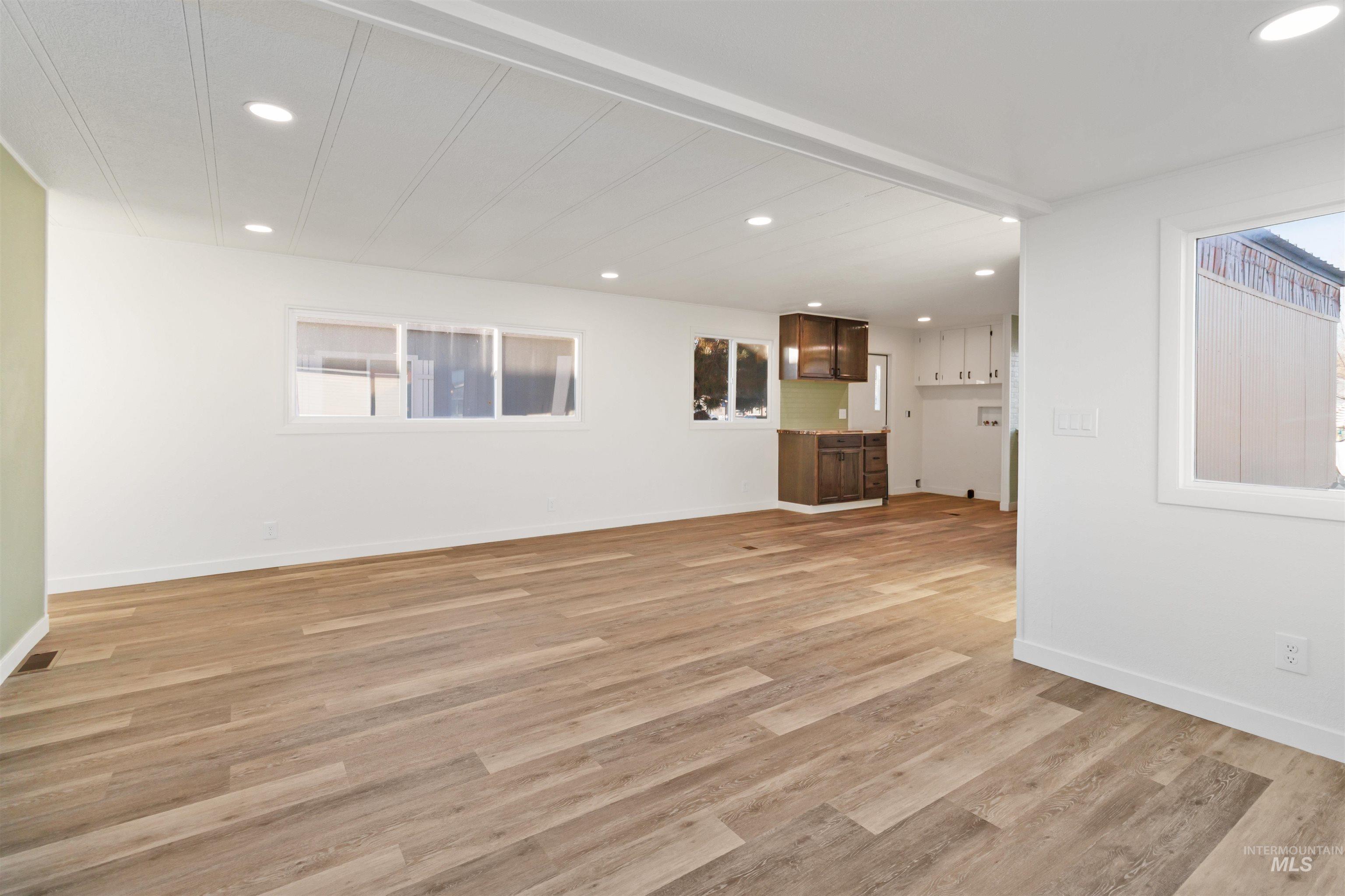 618 Empress St, Boise, Idaho 83713, 2 Bedrooms, 2 Bathrooms, Residential For Sale, Price $74,700,MLS 98971914