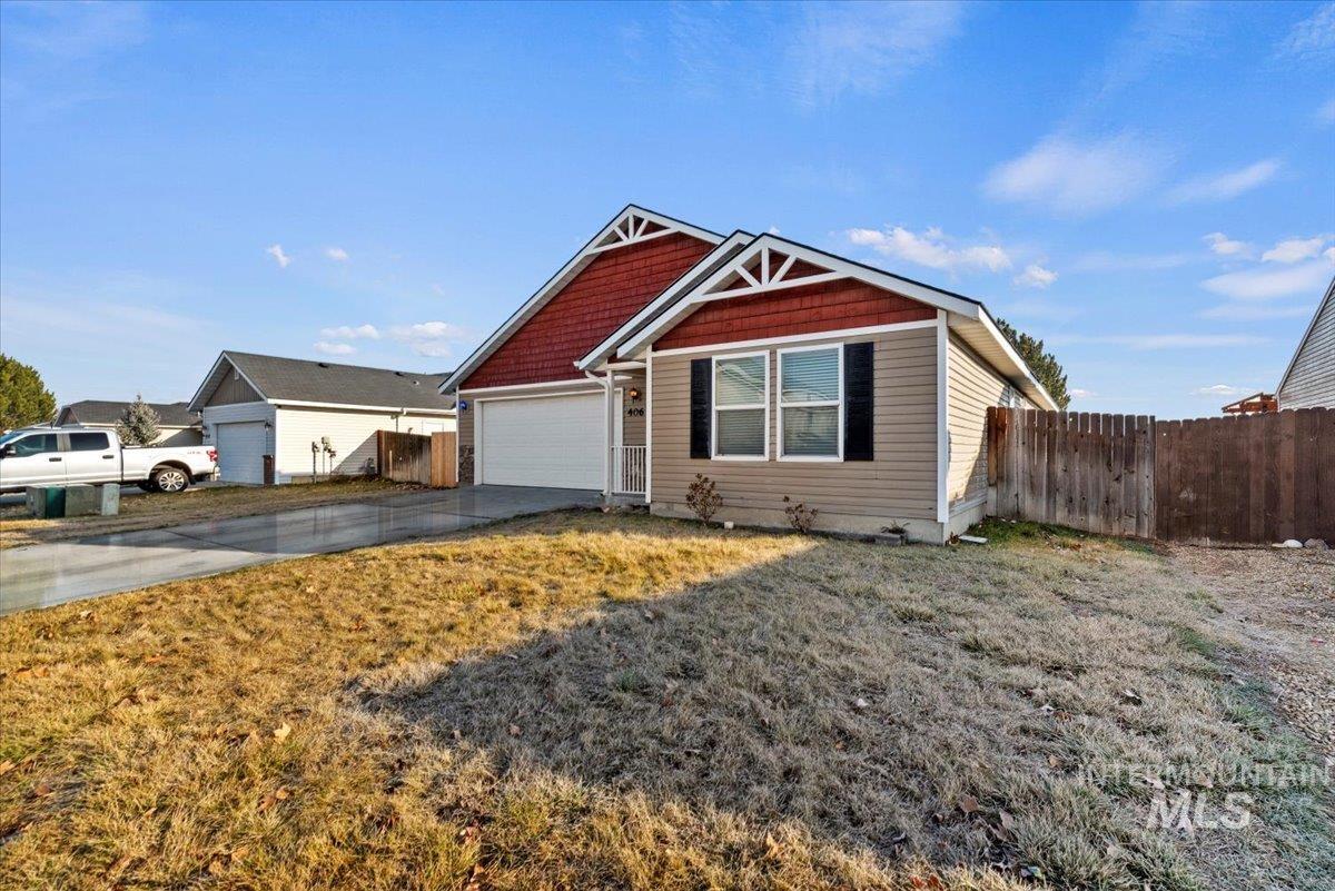 406 Bridgeport Ave, Caldwell, Idaho 83605, 4 Bedrooms, 2 Bathrooms, Residential For Sale, Price $360,000,MLS 98971916