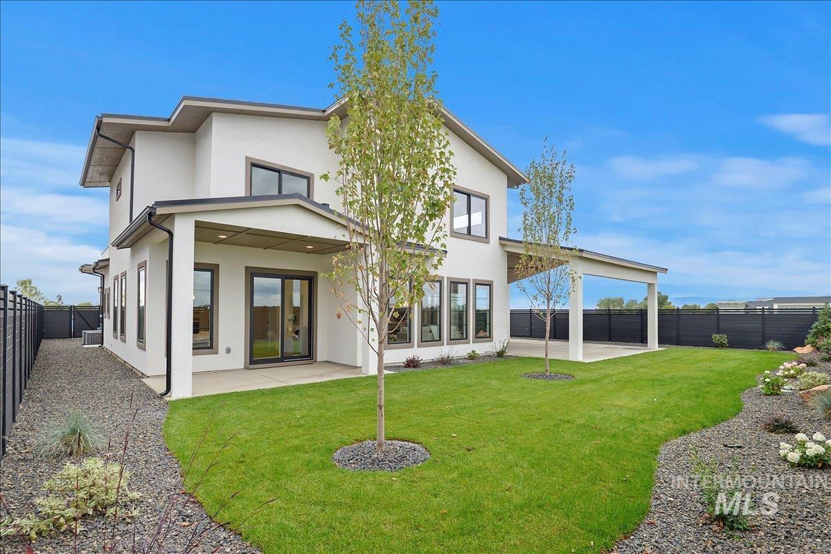 7633 W Lookout View Street, Meridian, Idaho 83646, 4 Bedrooms, 4 Bathrooms, Residential For Sale, Price $999,000,MLS 98971917