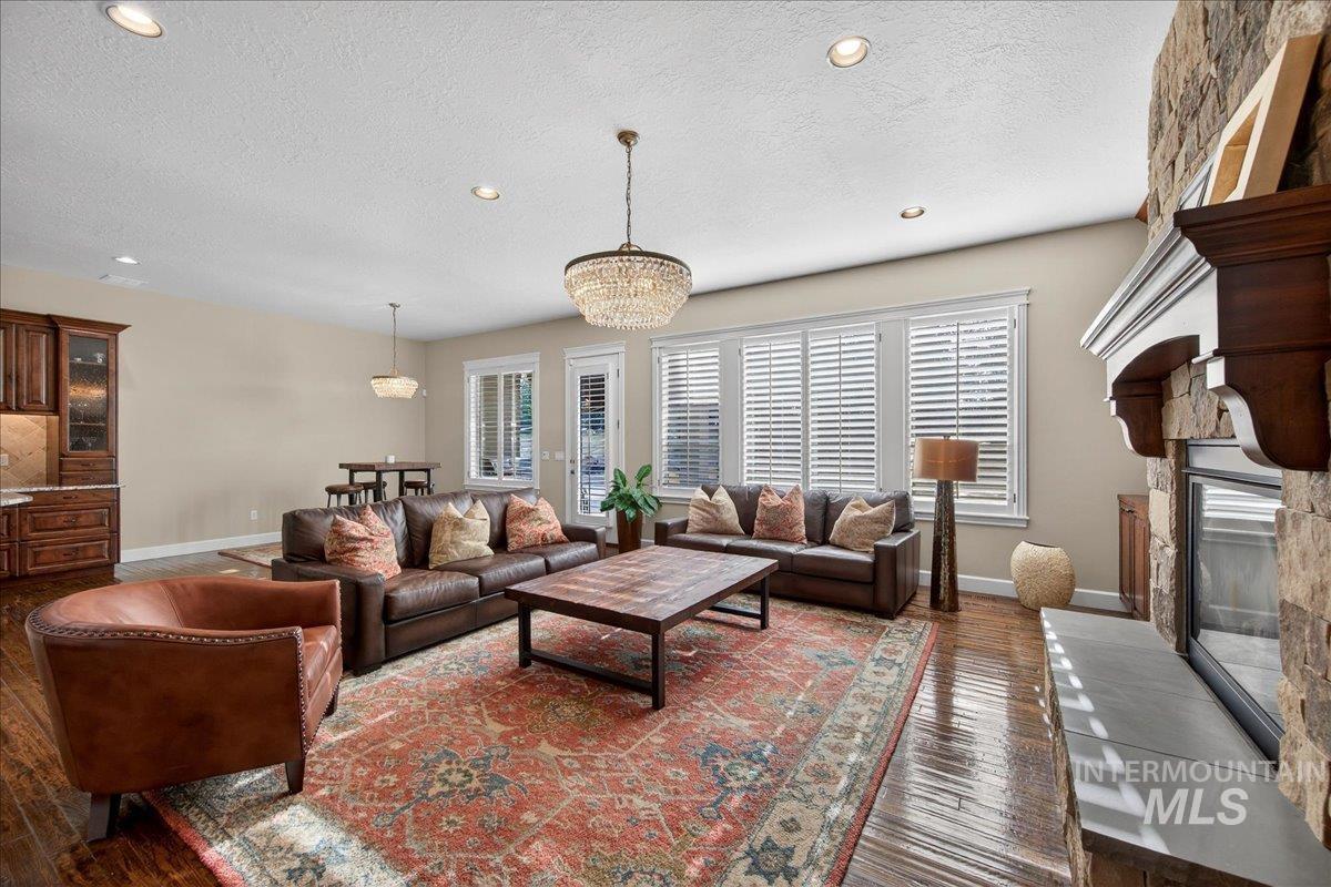 3494 S Sugar Loaf Pl, Eagle, Idaho 83616-6751, 4 Bedrooms, 2.5 Bathrooms, Residential For Sale, Price $1,549,999,MLS 98971918