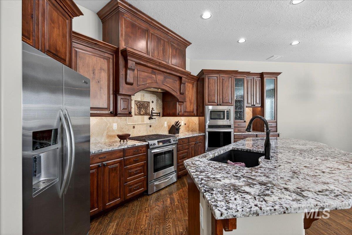 3494 S Sugar Loaf Pl, Eagle, Idaho 83616-6751, 4 Bedrooms, 2.5 Bathrooms, Residential For Sale, Price $1,549,999,MLS 98971918