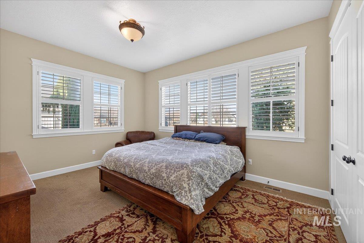 3494 S Sugar Loaf Pl, Eagle, Idaho 83616-6751, 4 Bedrooms, 2.5 Bathrooms, Residential For Sale, Price $1,549,999,MLS 98971918