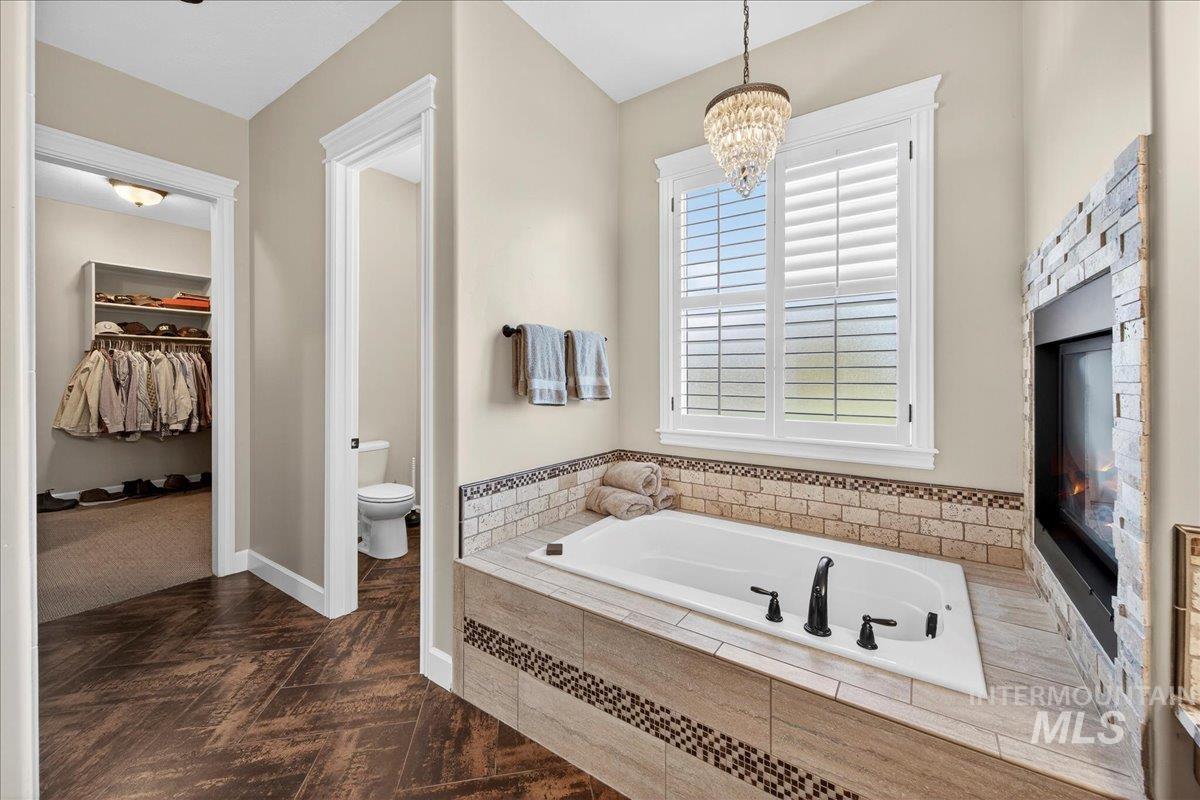 3494 S Sugar Loaf Pl, Eagle, Idaho 83616-6751, 4 Bedrooms, 2.5 Bathrooms, Residential For Sale, Price $1,549,999,MLS 98971918