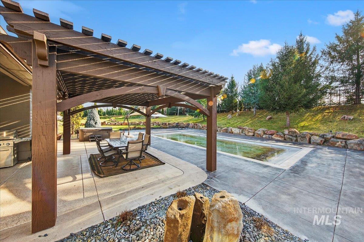 3494 S Sugar Loaf Pl, Eagle, Idaho 83616-6751, 4 Bedrooms, 2.5 Bathrooms, Residential For Sale, Price $1,549,999,MLS 98971918