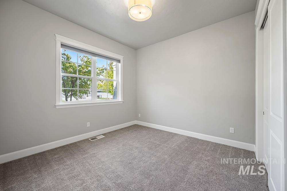 844 S Lake Pointe Way, Eagle, Idaho 83616, 4 Bedrooms, 4 Bathrooms, Residential For Sale, Price $1,599,000,MLS 98971919