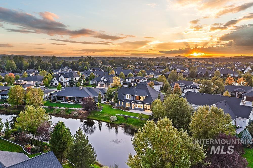 844 S Lake Pointe Way, Eagle, Idaho 83616, 4 Bedrooms, 4 Bathrooms, Residential For Sale, Price $1,599,000,MLS 98971919