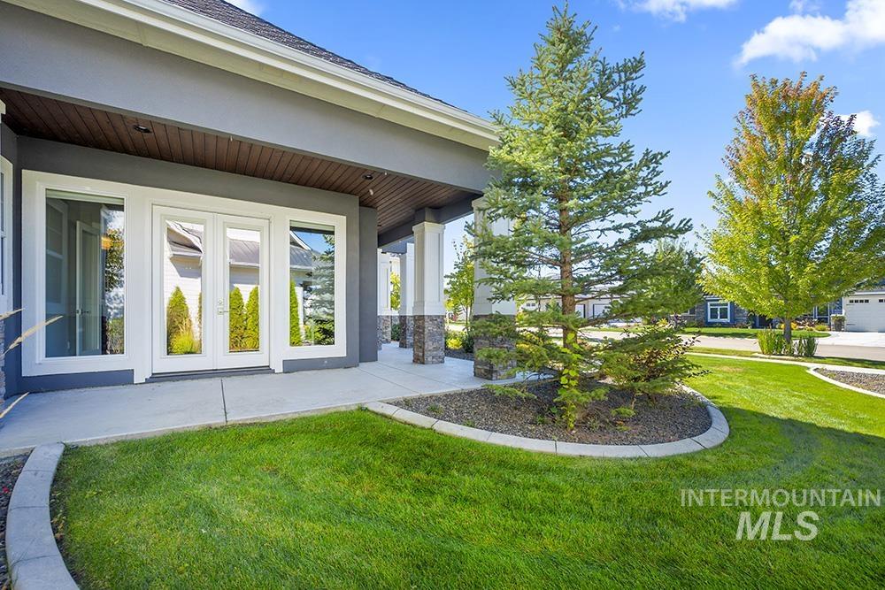 844 S Lake Pointe Way, Eagle, Idaho 83616, 4 Bedrooms, 4 Bathrooms, Residential For Sale, Price $1,599,000,MLS 98971919