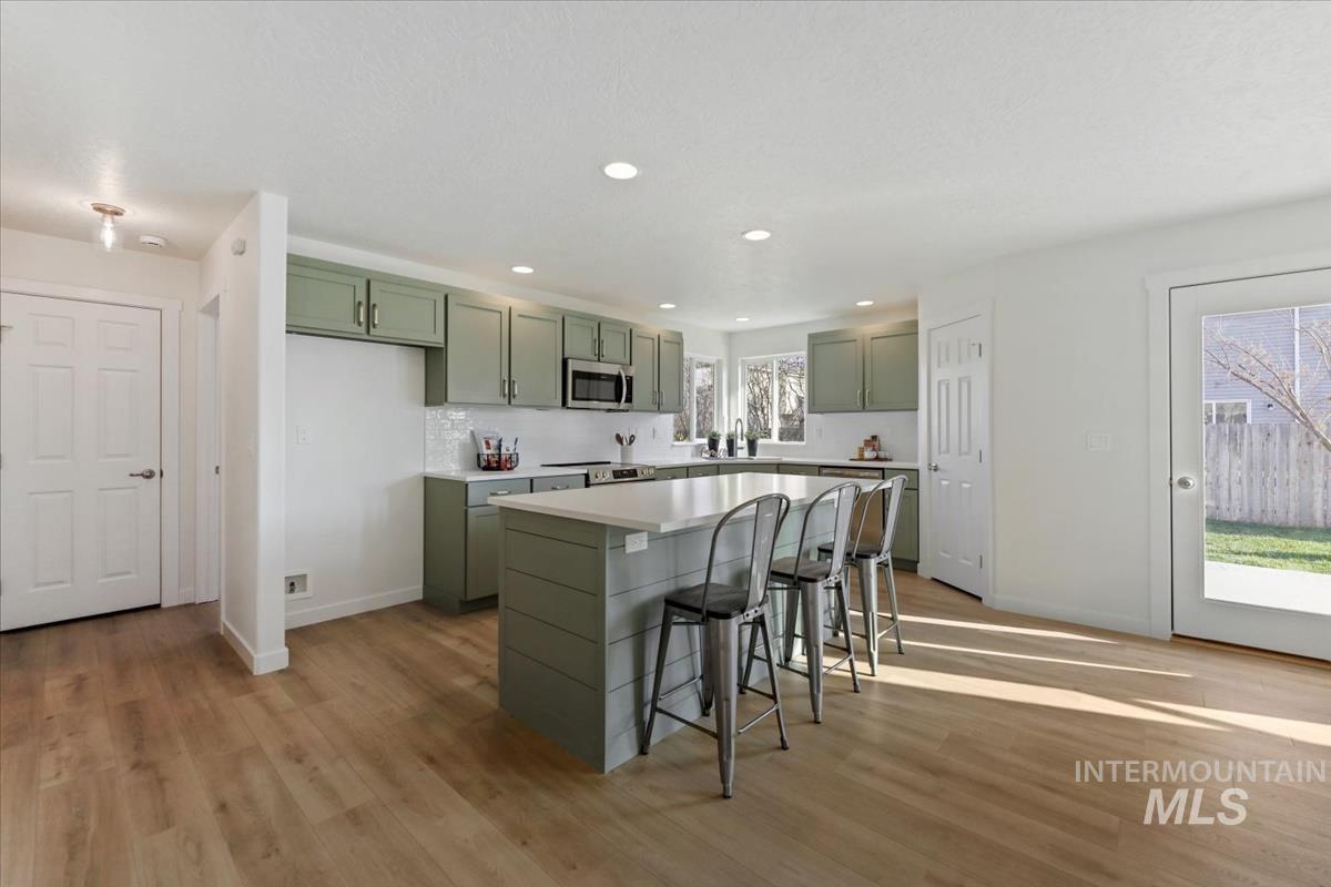 20538 Whitman Ave, Caldwell, Idaho 83605, 5 Bedrooms, 3 Bathrooms, Residential For Sale, Price $474,700,MLS 98971920