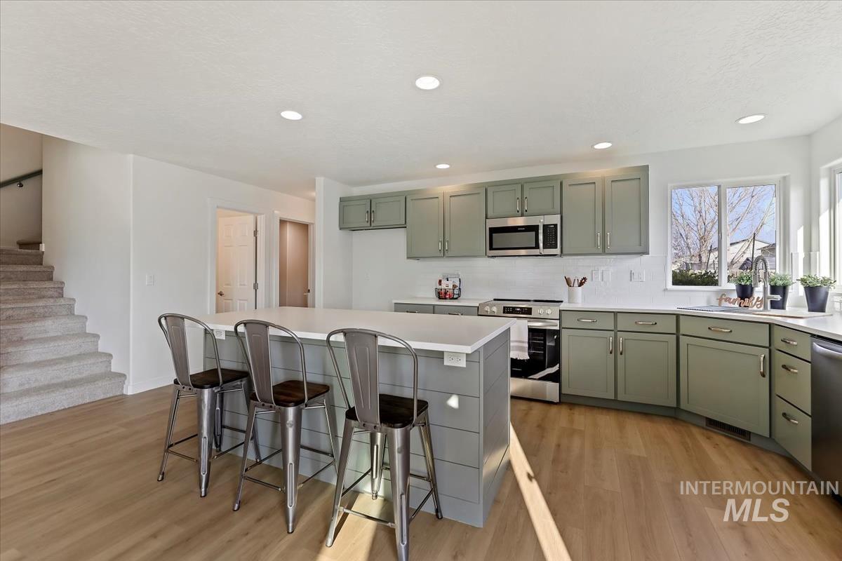 20538 Whitman Ave, Caldwell, Idaho 83605, 5 Bedrooms, 3 Bathrooms, Residential For Sale, Price $474,700,MLS 98971920