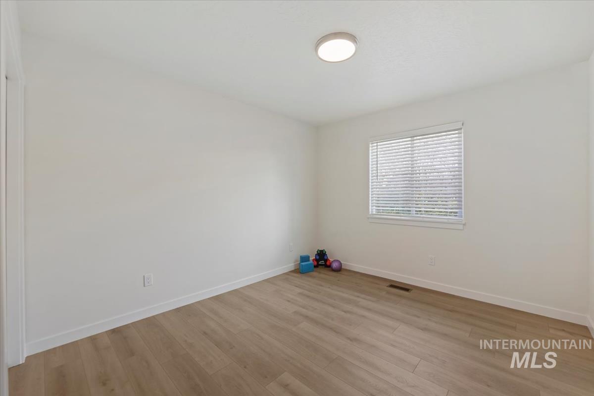 20538 Whitman Ave, Caldwell, Idaho 83605, 5 Bedrooms, 3 Bathrooms, Residential For Sale, Price $474,700,MLS 98971920