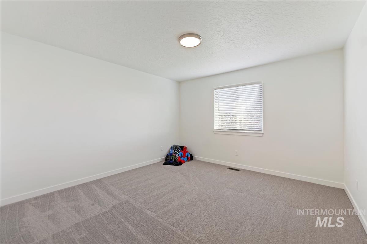 20538 Whitman Ave, Caldwell, Idaho 83605, 5 Bedrooms, 3 Bathrooms, Residential For Sale, Price $474,700,MLS 98971920