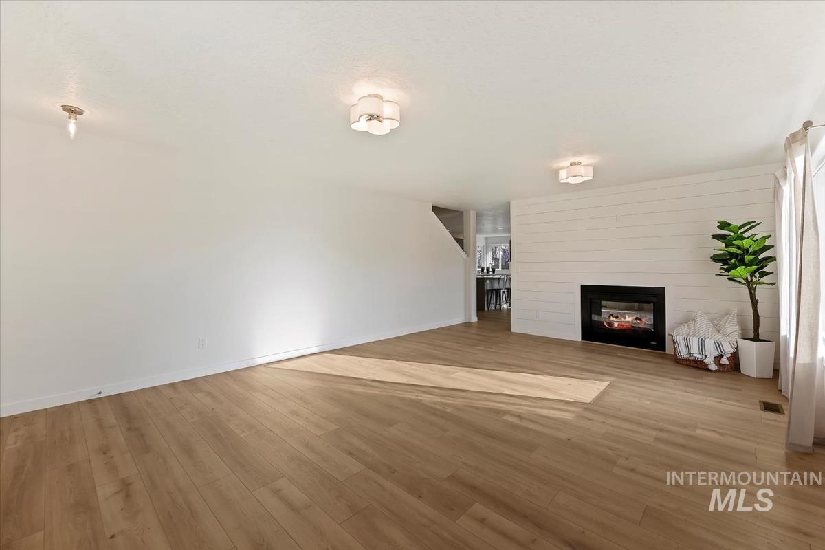 20538 Whitman Ave, Caldwell, Idaho 83605, 5 Bedrooms, 3 Bathrooms, Residential For Sale, Price $474,700,MLS 98971920