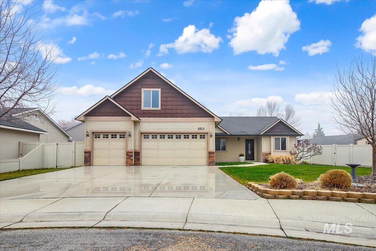 1513 Fairway St, Middleton, Idaho 83644, 3 Bedrooms, 2 Bathrooms, Residential For Sale, Price $455,000,MLS 98971921