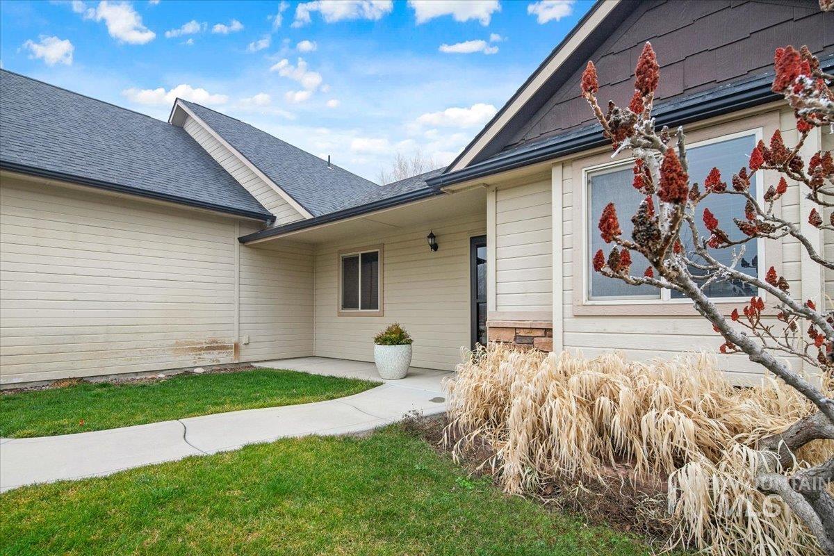 1513 Fairway St, Middleton, Idaho 83644, 3 Bedrooms, 2 Bathrooms, Residential For Sale, Price $455,000,MLS 98971921