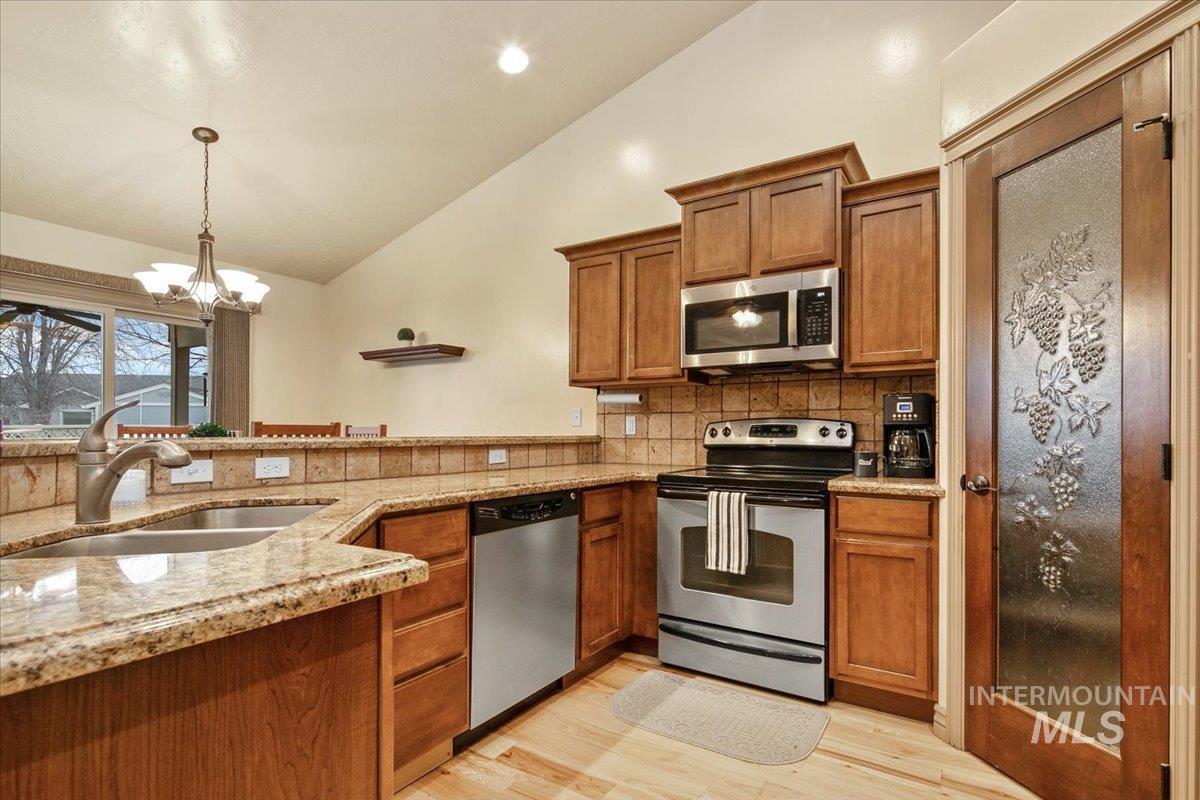 1513 Fairway St, Middleton, Idaho 83644, 3 Bedrooms, 2 Bathrooms, Residential For Sale, Price $455,000,MLS 98971921