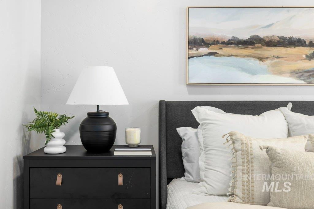 4218 N Freeride Ln, Garden City, Idaho 83714, 3 Bedrooms, 3.5 Bathrooms, Residential For Sale, Price $524,000,MLS 98971923