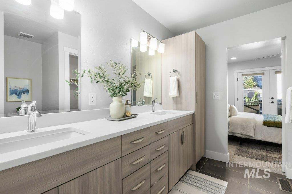 4218 N Freeride Ln, Garden City, Idaho 83714, 3 Bedrooms, 3.5 Bathrooms, Residential For Sale, Price $524,000,MLS 98971923