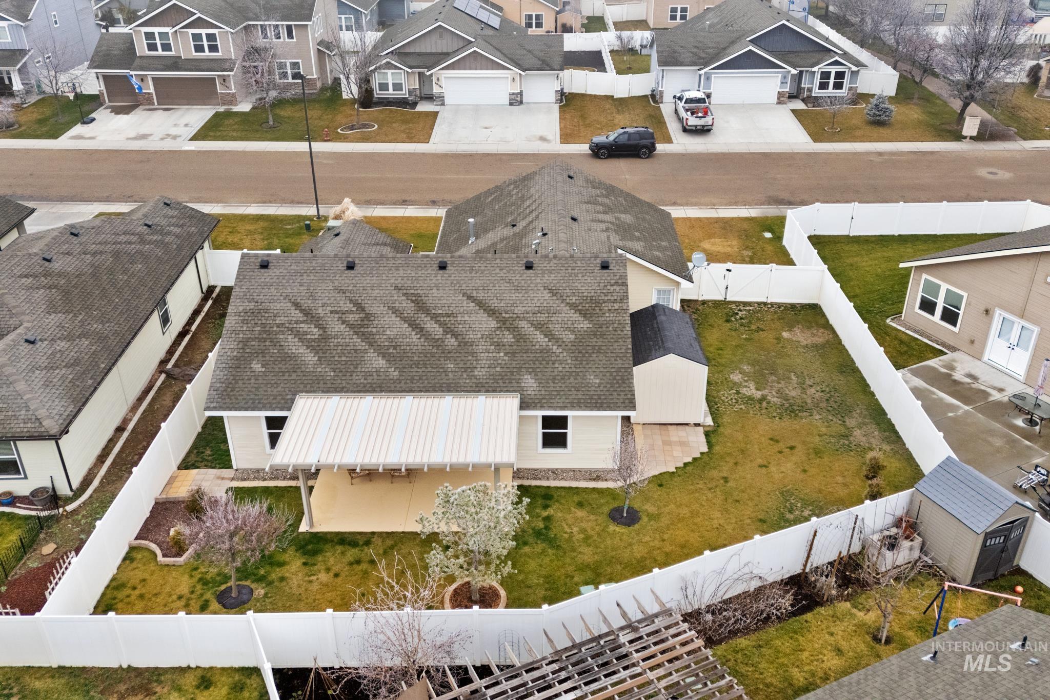 19081 Harley Way, Caldwell, Idaho 83605, 3 Bedrooms, 2 Bathrooms, Residential For Sale, Price $384,999,MLS 98971924