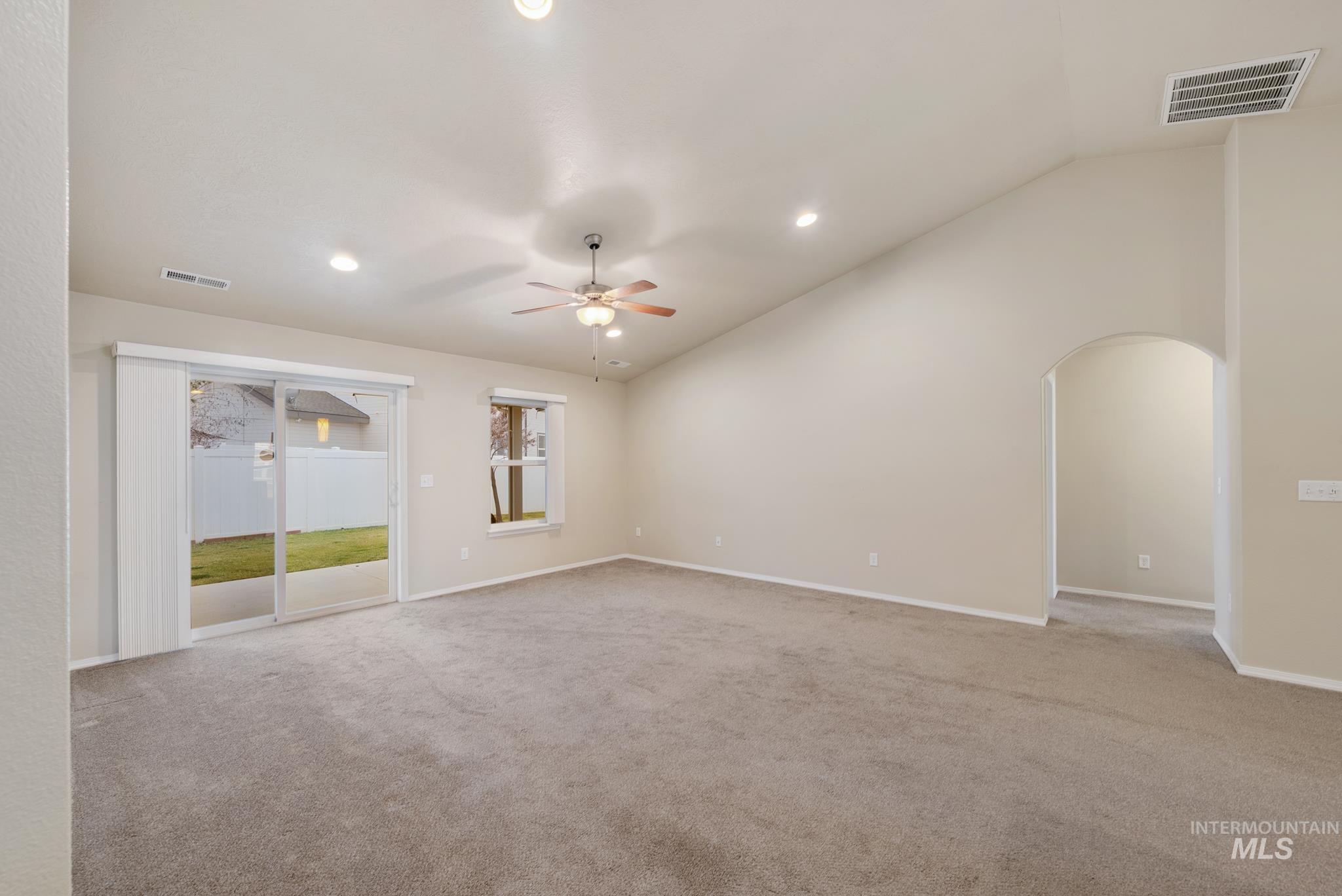 19081 Harley Way, Caldwell, Idaho 83605, 3 Bedrooms, 2 Bathrooms, Residential For Sale, Price $384,999,MLS 98971924