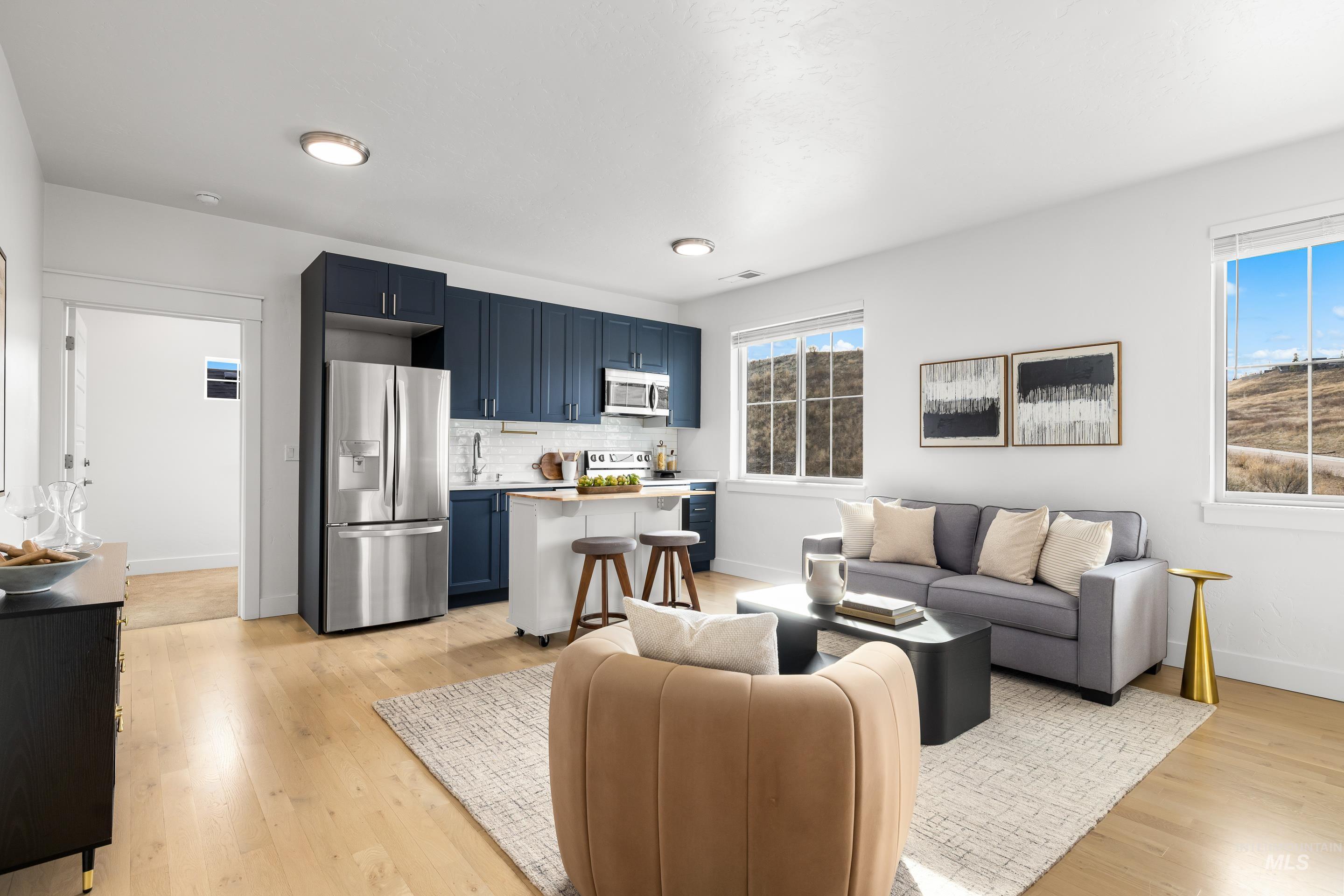 12010 N Horse Collar Way, Boise, Idaho 83714, 3 Bedrooms, 2.5 Bathrooms, Residential For Sale, Price $739,000,MLS 98971925