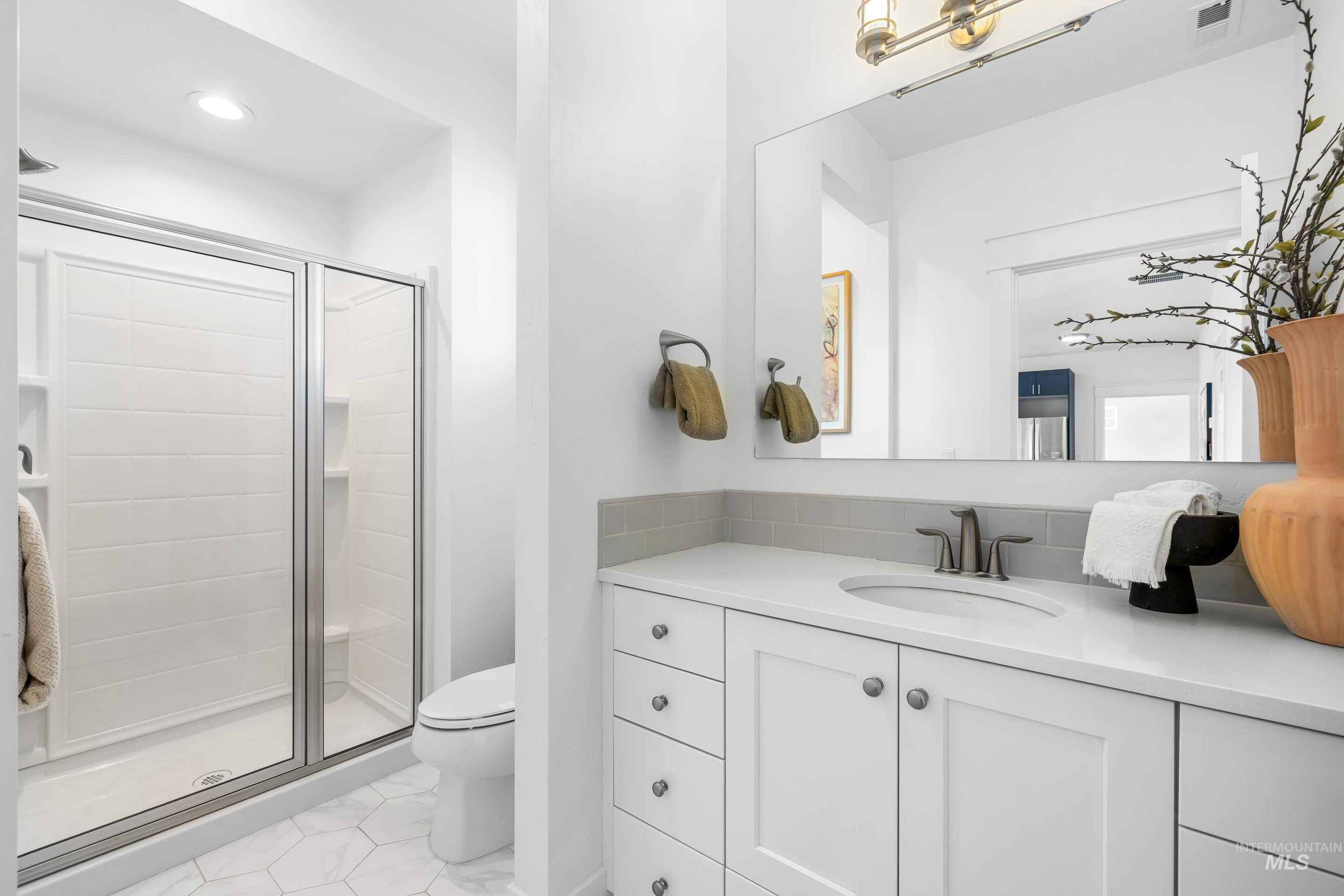 12010 N Horse Collar Way, Boise, Idaho 83714, 3 Bedrooms, 2.5 Bathrooms, Residential For Sale, Price $739,000,MLS 98971925