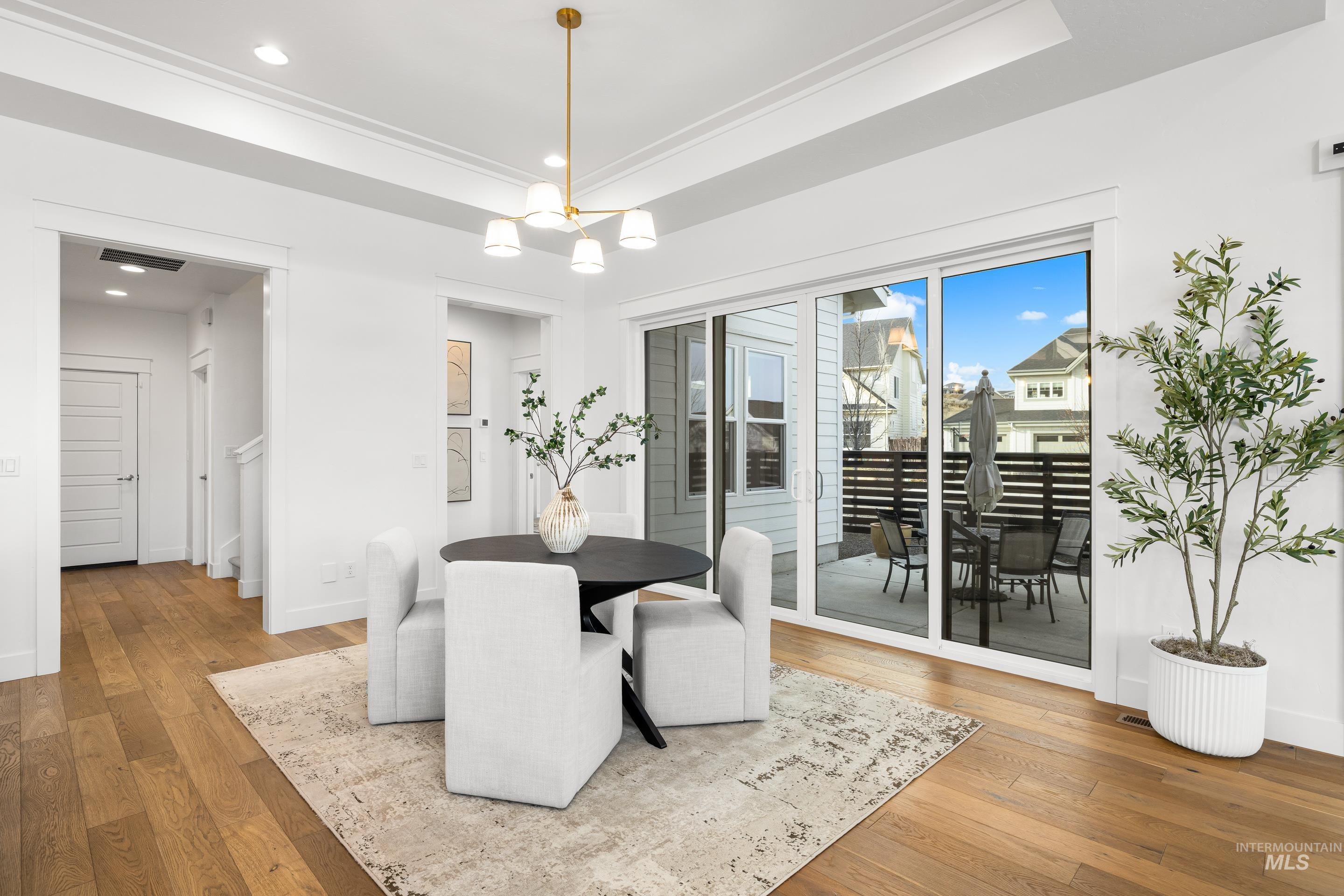 12010 N Horse Collar Way, Boise, Idaho 83714, 3 Bedrooms, 2.5 Bathrooms, Residential For Sale, Price $739,000,MLS 98971925