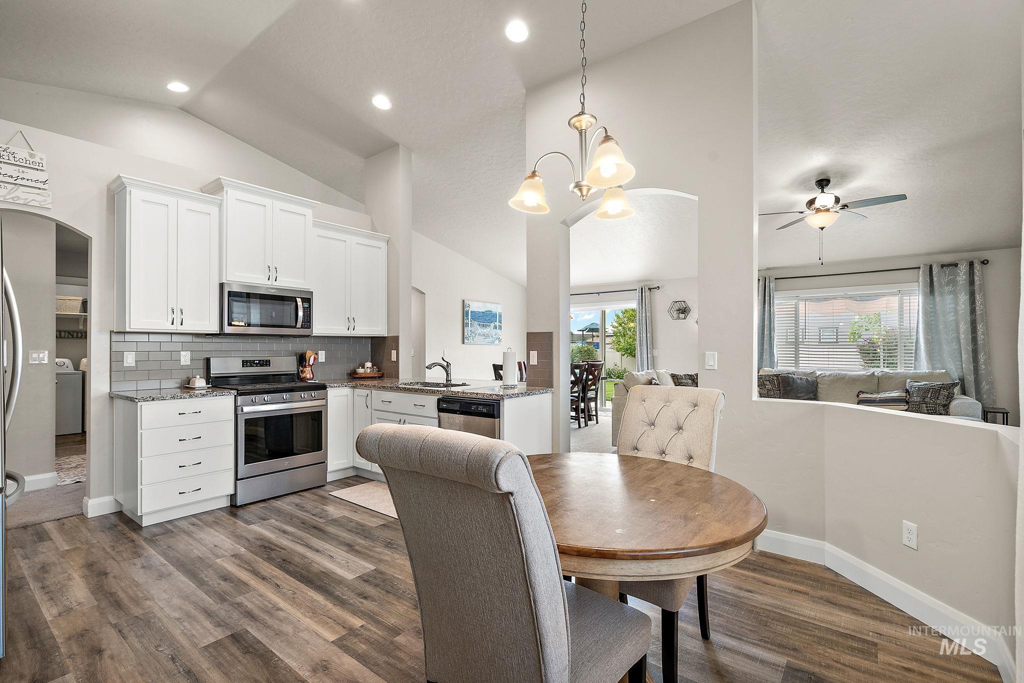 4725 N Mallorca Way, Meridian, Idaho 83646, 3 Bedrooms, 2 Bathrooms, Residential For Sale, Price $429,900,MLS 98971926