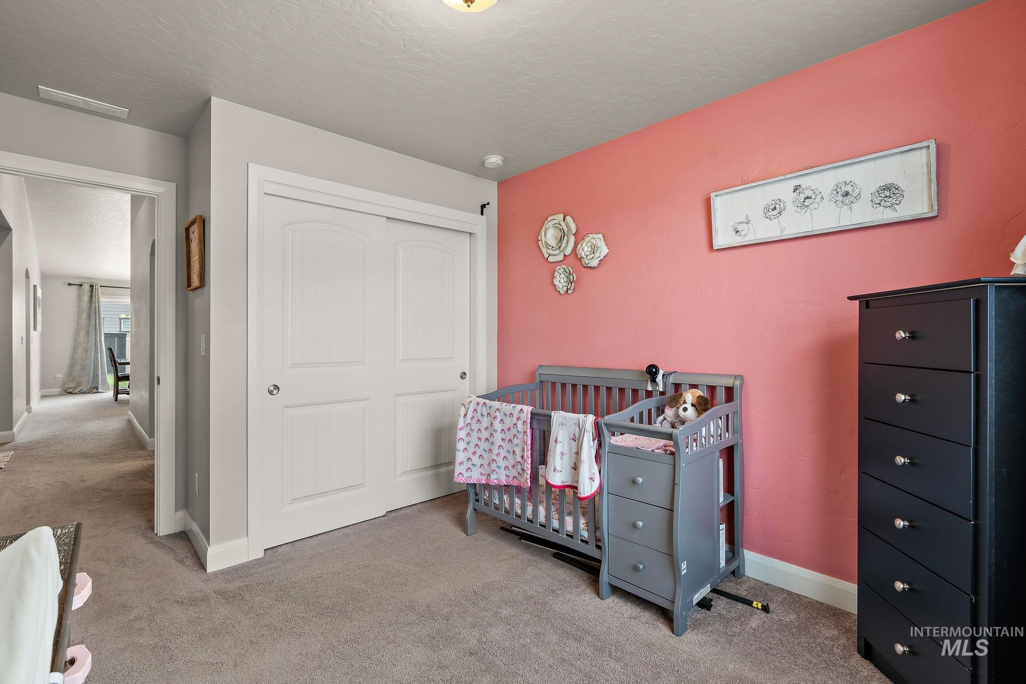 4725 N Mallorca Way, Meridian, Idaho 83646, 3 Bedrooms, 2 Bathrooms, Residential For Sale, Price $429,900,MLS 98971926