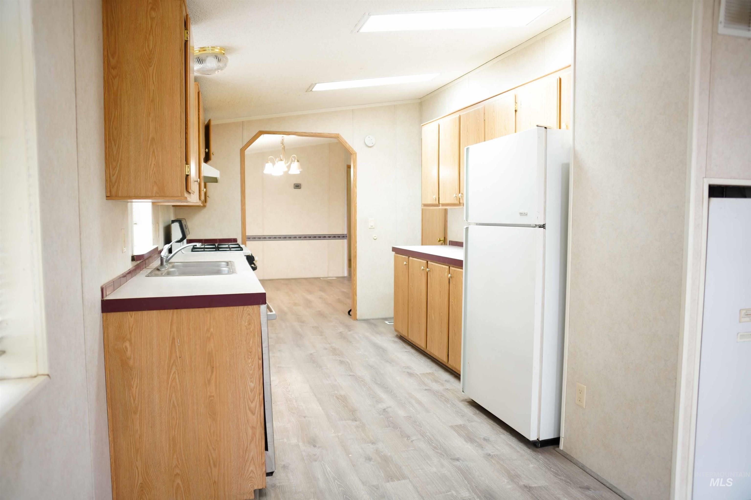 1762 E Canal Rd, Fruitland, Idaho 83619, 3 Bedrooms, 2 Bathrooms, Residential For Sale, Price $440,000,MLS 98971927