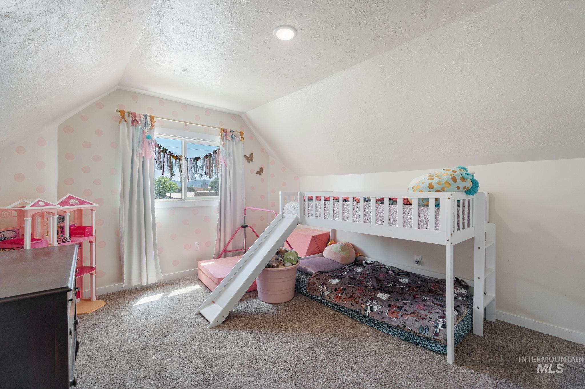 79 E 2nd St N, Downey, Idaho 83234, 4 Bedrooms, 1 Bathroom, Residential For Sale, Price $282,000,MLS 98971929