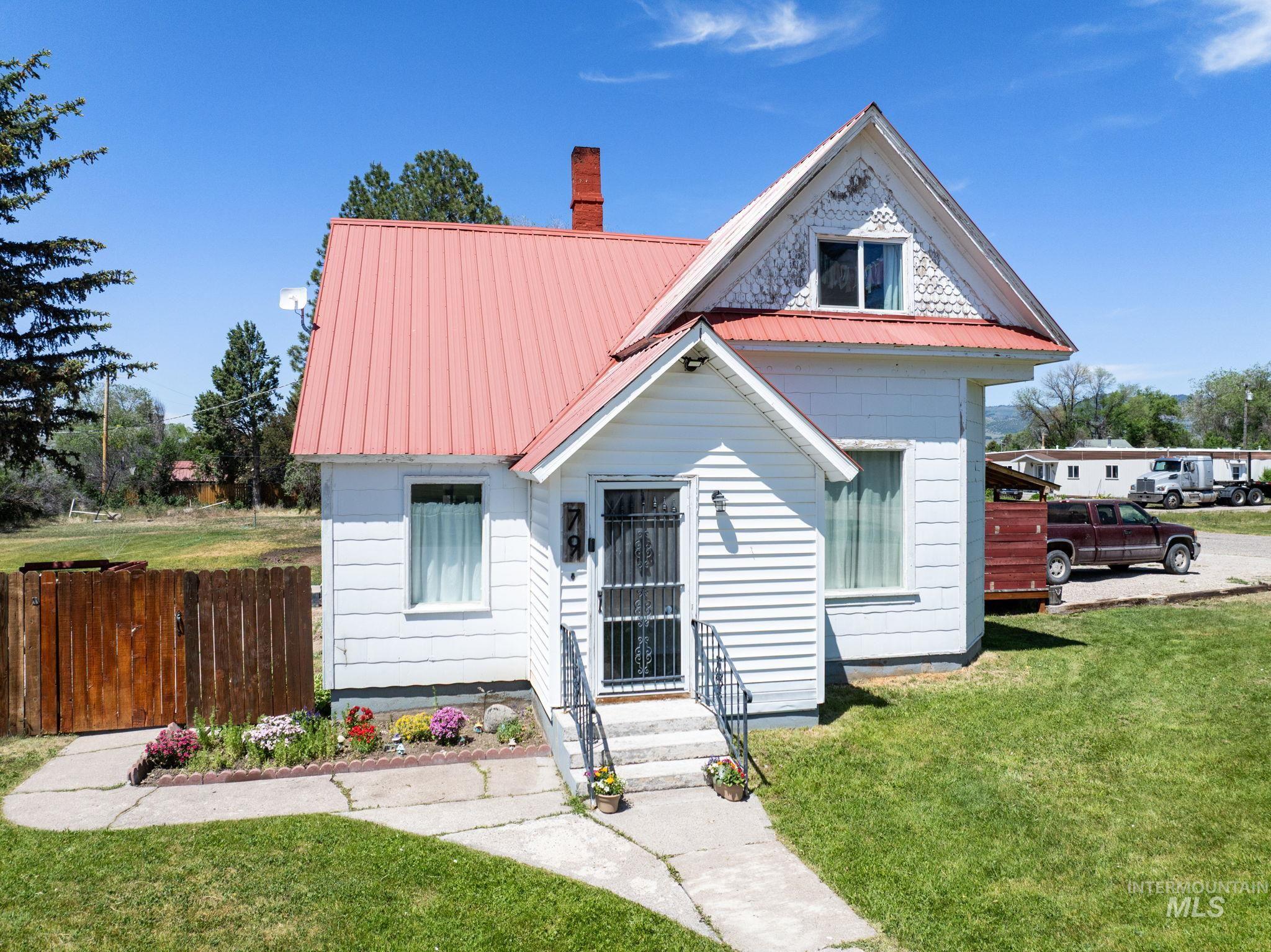 79 E 2nd St N, Downey, Idaho 83234, 4 Bedrooms, 1 Bathroom, Residential For Sale, Price $282,000,MLS 98971929