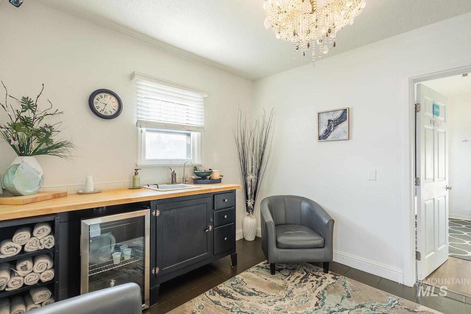 1123 Blaine St, Caldwell, Idaho 83605, 7 Rooms, Business/Commercial For Sale, Price $389,999,MLS 98971930