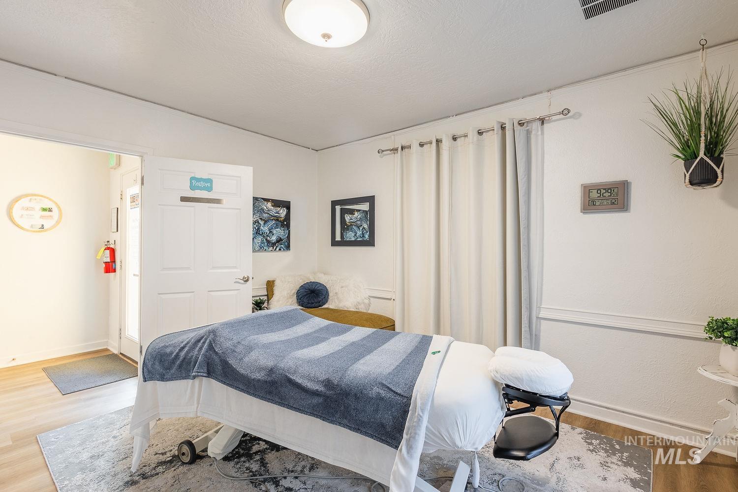 1123 Blaine St, Caldwell, Idaho 83605, 7 Rooms, Business/Commercial For Sale, Price $389,999,MLS 98971930