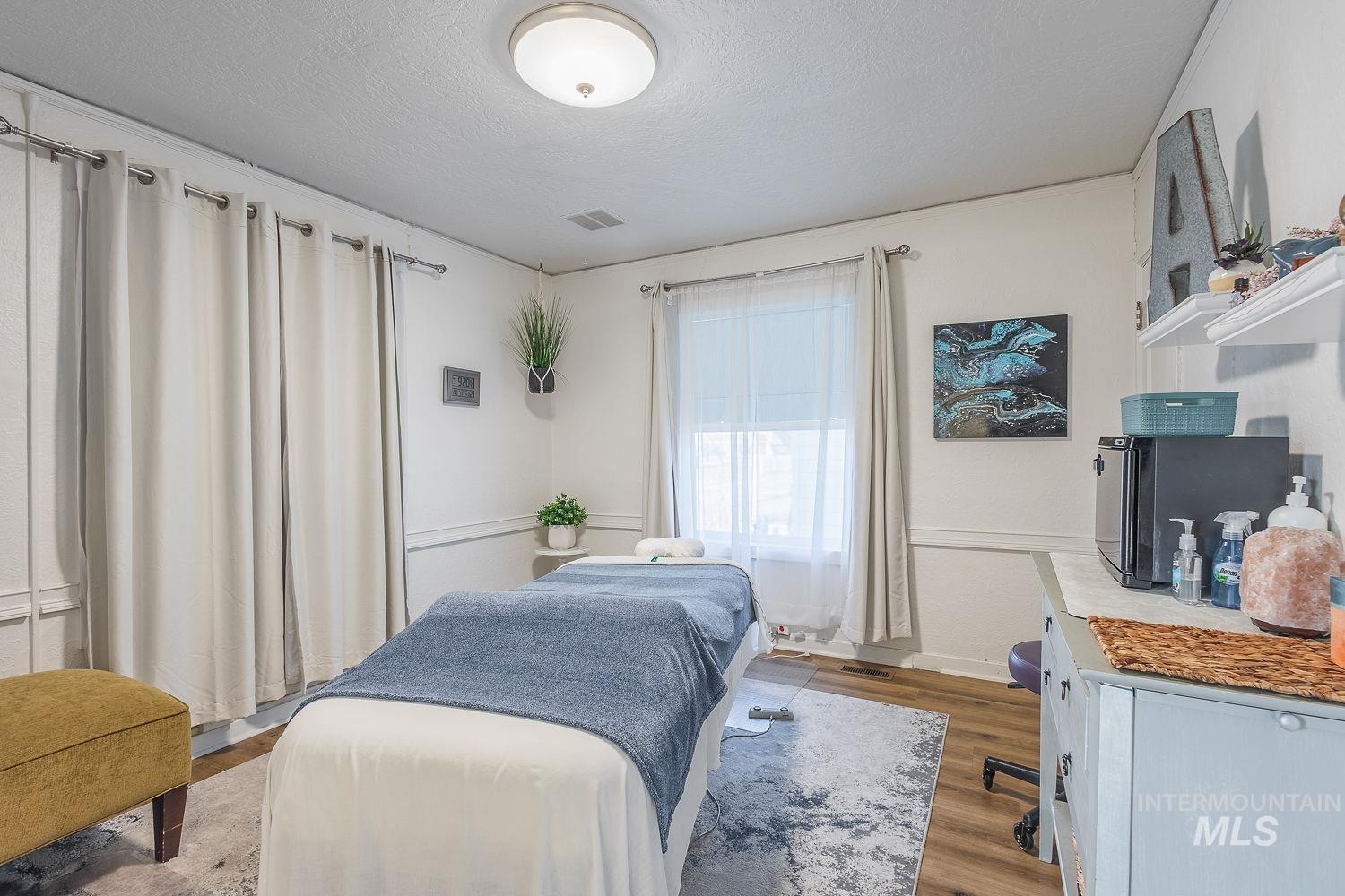 1123 Blaine St, Caldwell, Idaho 83605, 7 Rooms, Business/Commercial For Sale, Price $389,999,MLS 98971930