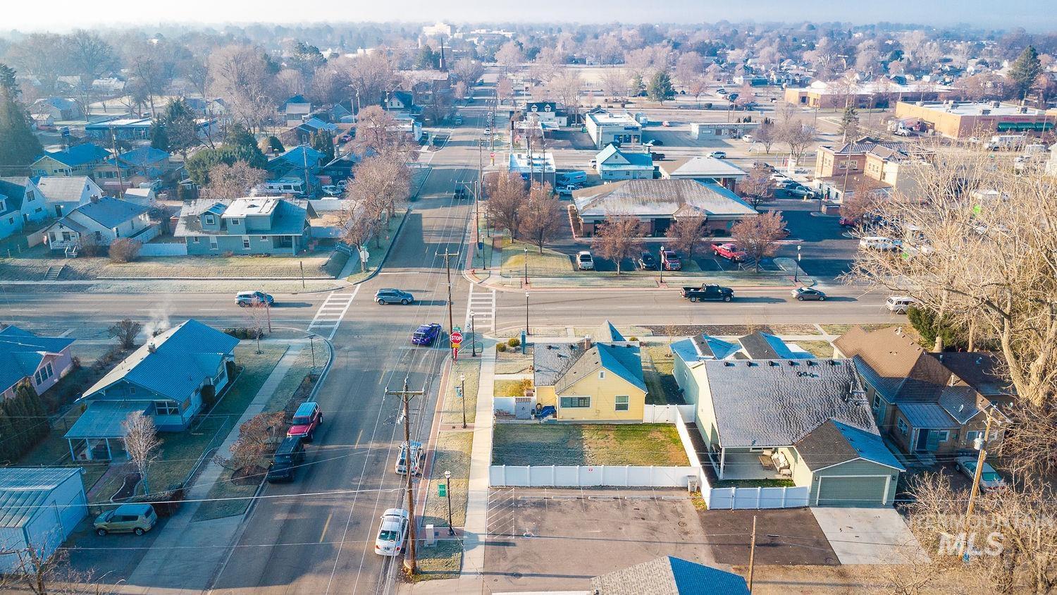 1123 Blaine St, Caldwell, Idaho 83605, 7 Rooms, Business/Commercial For Sale, Price $389,999,MLS 98971930