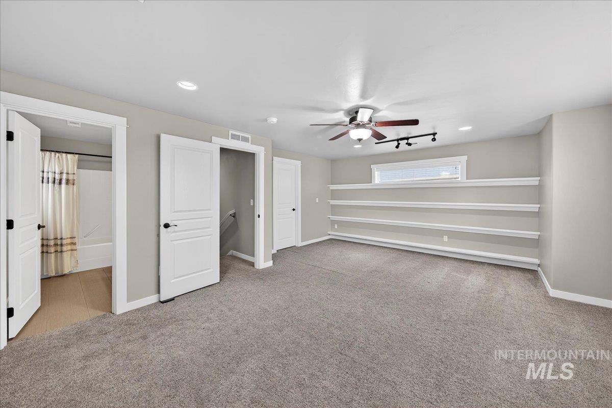 12200 W Oneida St, Boise, Idaho 83709, 4 Bedrooms, 3.5 Bathrooms, Residential For Sale, Price $560,000,MLS 98971931