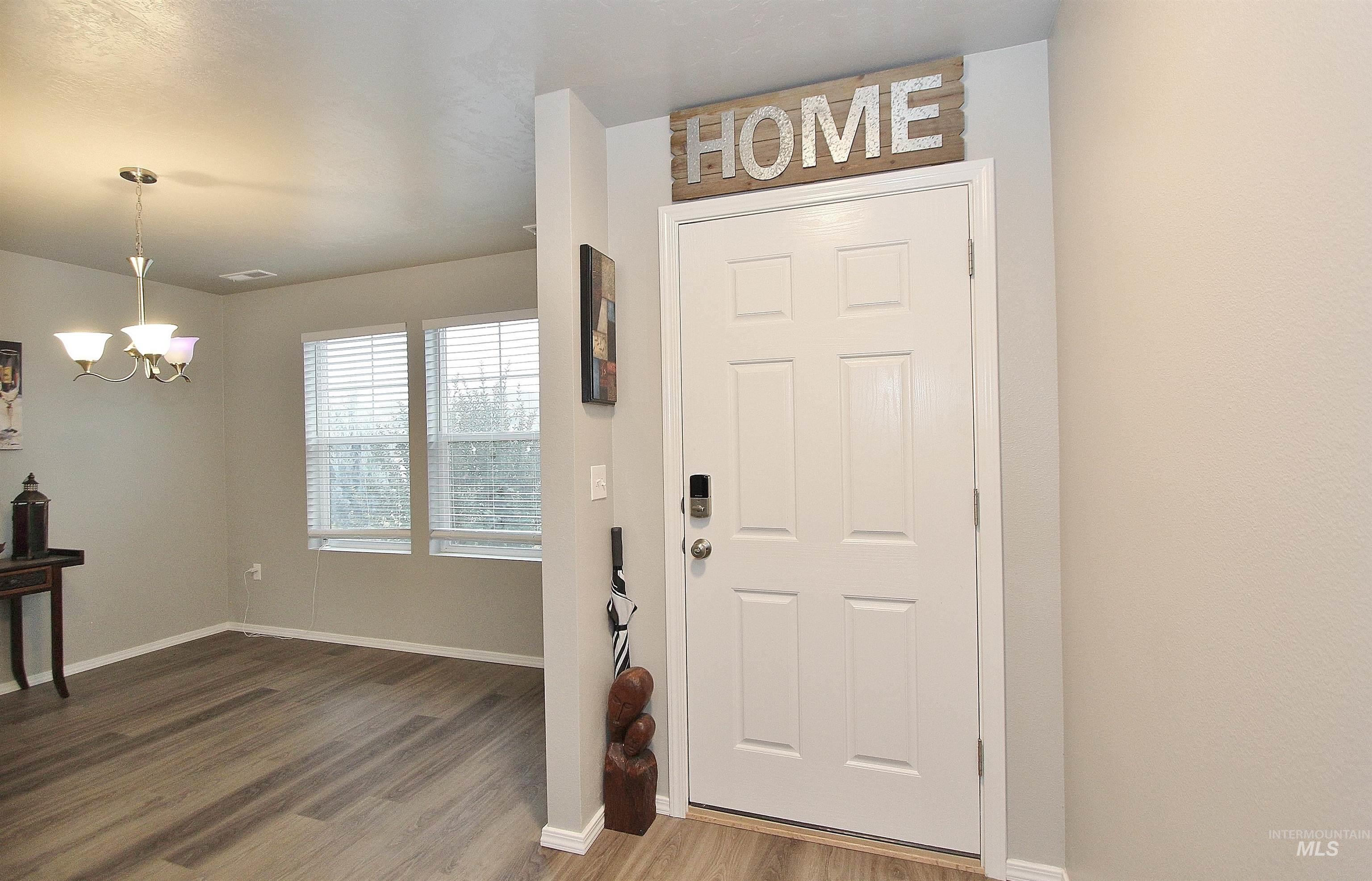 17582 Mountain Springs Ave, Nampa, Idaho 83687, 3 Bedrooms, 2 Bathrooms, Residential For Sale, Price $359,900,MLS 98971932