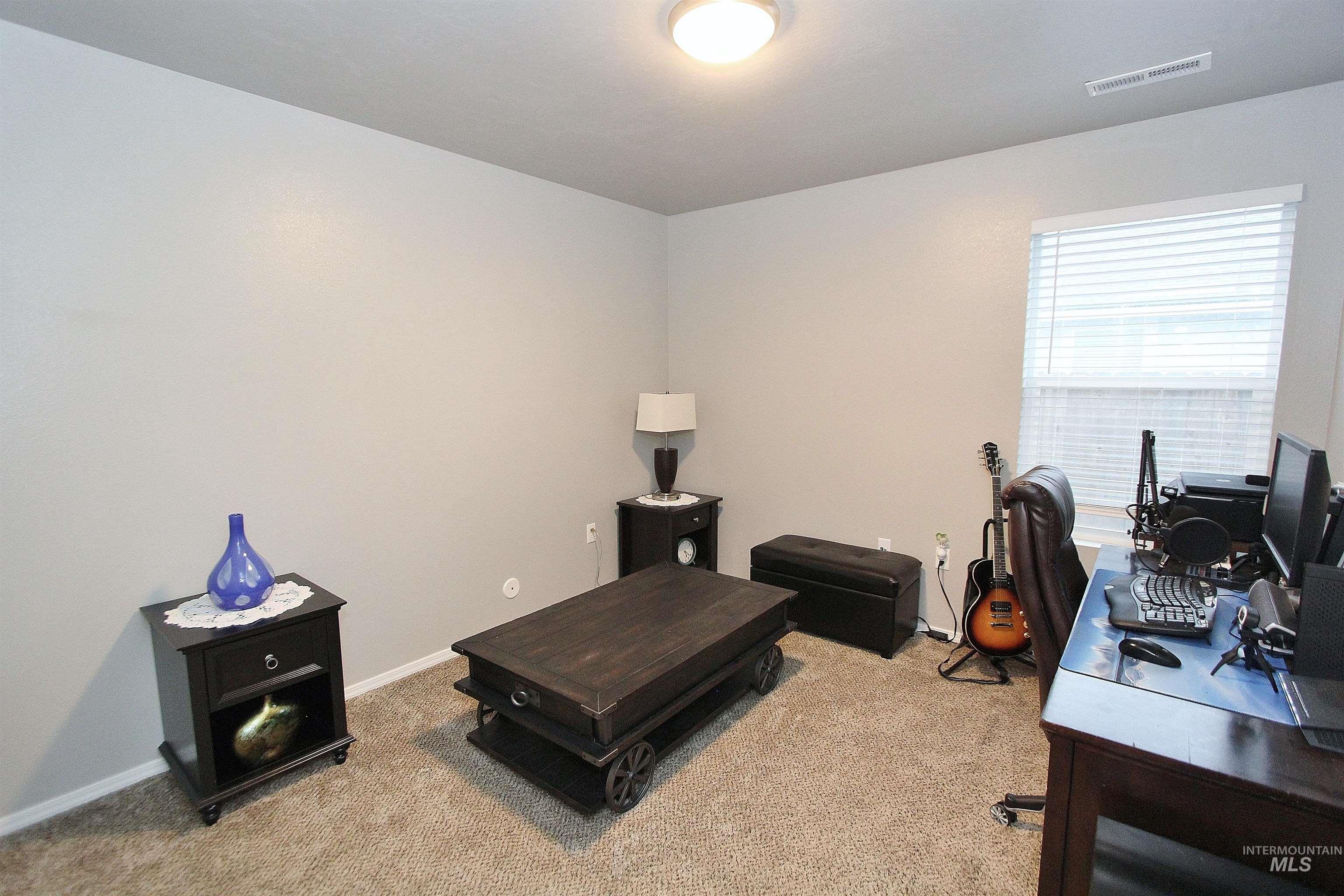 17582 Mountain Springs Ave, Nampa, Idaho 83687, 3 Bedrooms, 2 Bathrooms, Residential For Sale, Price $359,900,MLS 98971932