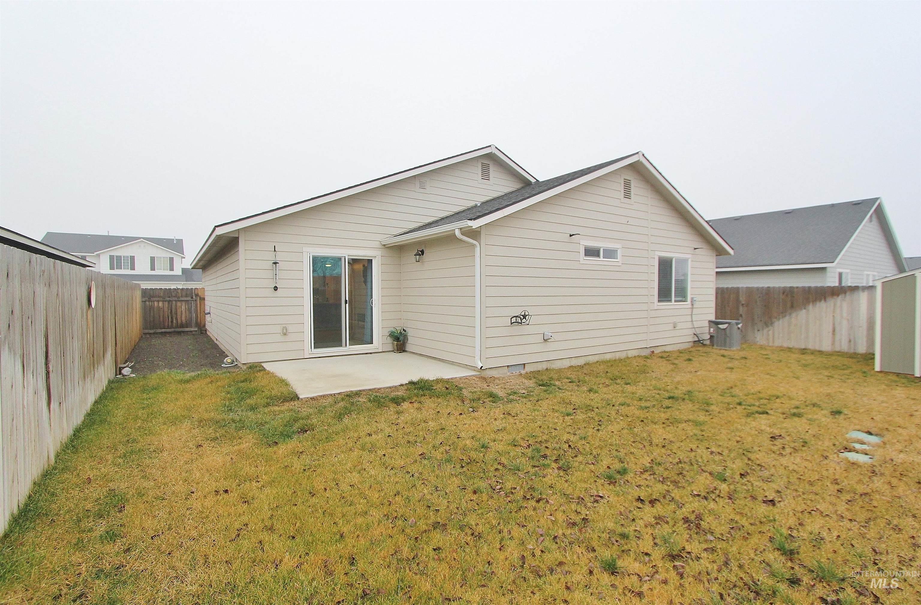 17582 Mountain Springs Ave, Nampa, Idaho 83687, 3 Bedrooms, 2 Bathrooms, Residential For Sale, Price $359,900,MLS 98971932