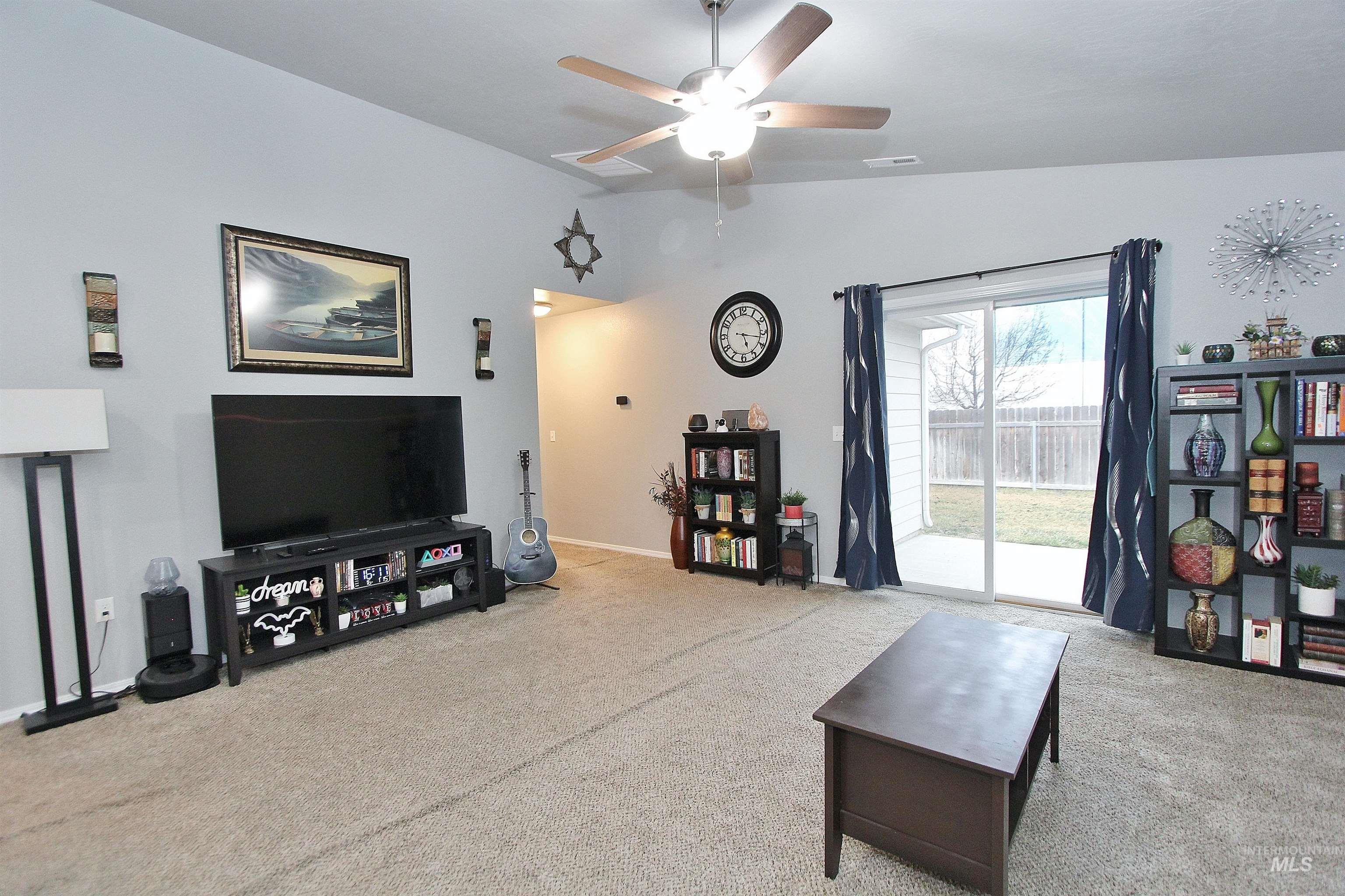 17582 Mountain Springs Ave, Nampa, Idaho 83687, 3 Bedrooms, 2 Bathrooms, Residential For Sale, Price $359,900,MLS 98971932