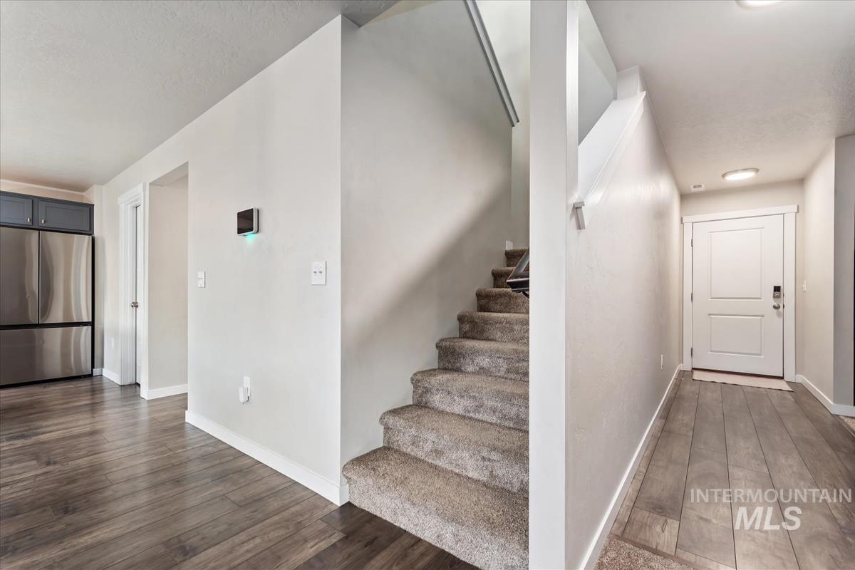 17443 N Owl Peak Ave, Nampa, Idaho 83687, 4 Bedrooms, 2.5 Bathrooms, Residential For Sale, Price $474,000,MLS 98971934