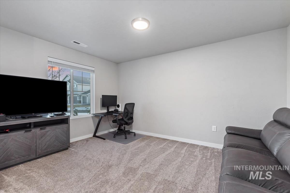 17443 N Owl Peak Ave, Nampa, Idaho 83687, 4 Bedrooms, 2.5 Bathrooms, Residential For Sale, Price $474,000,MLS 98971934