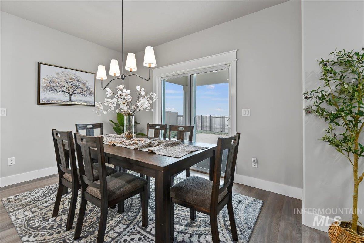 8797 E Hyacinth St., Nampa, Idaho 83687, 4 Bedrooms, 2.5 Bathrooms, Residential For Sale, Price $629,900,MLS 98971936