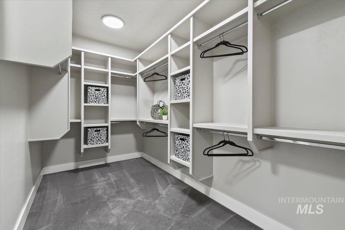 8797 E Hyacinth St., Nampa, Idaho 83687, 4 Bedrooms, 2.5 Bathrooms, Residential For Sale, Price $629,900,MLS 98971936